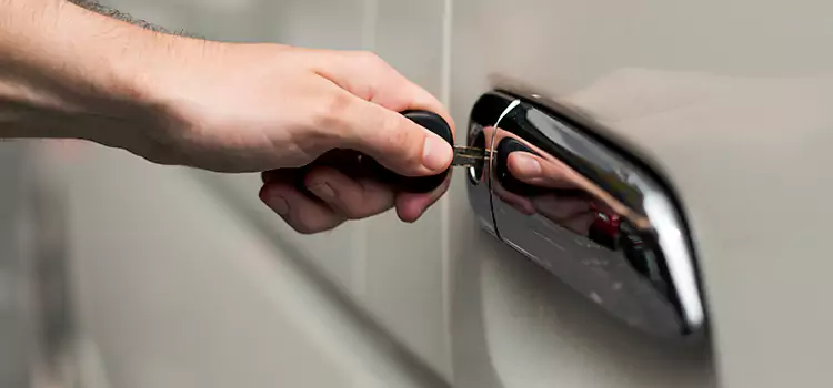 Why Choose Our Auto Locksmith Team in Pearland, TX?