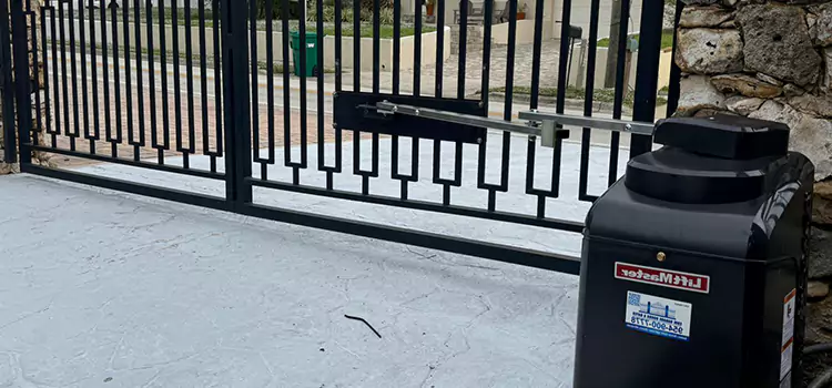 Seamless Installation and Support for Your New Gate in Pearland, TX