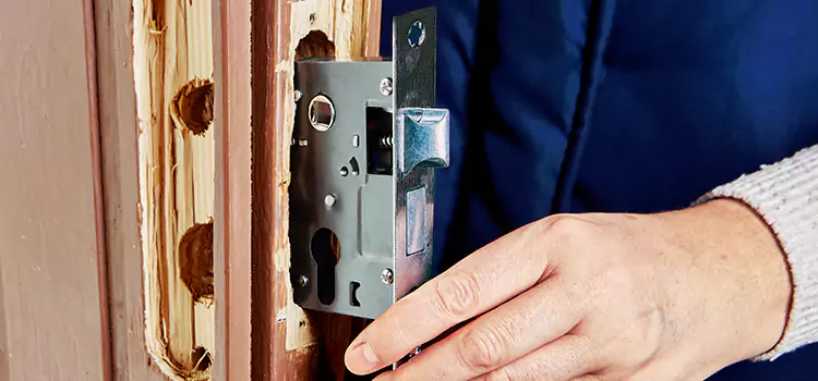 Garage Door Lock Replacement Pearland
